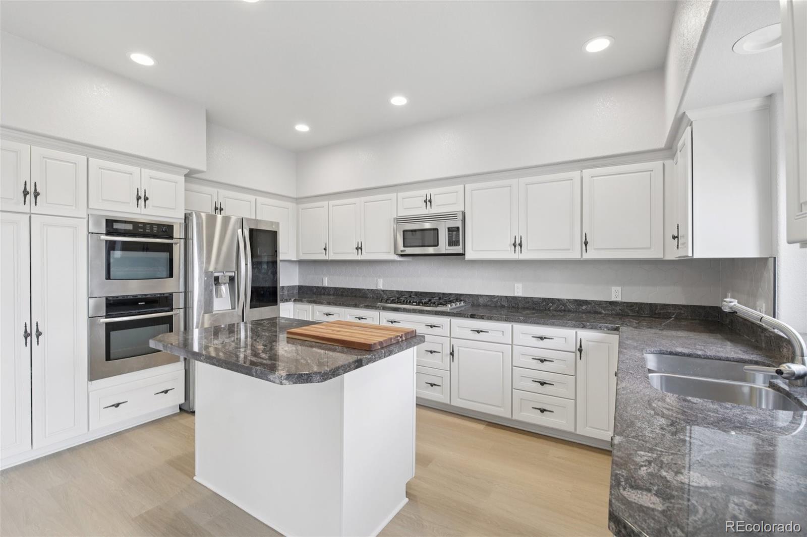 MLS Image #7 for 561  breckenridge drive,broomfield, Colorado