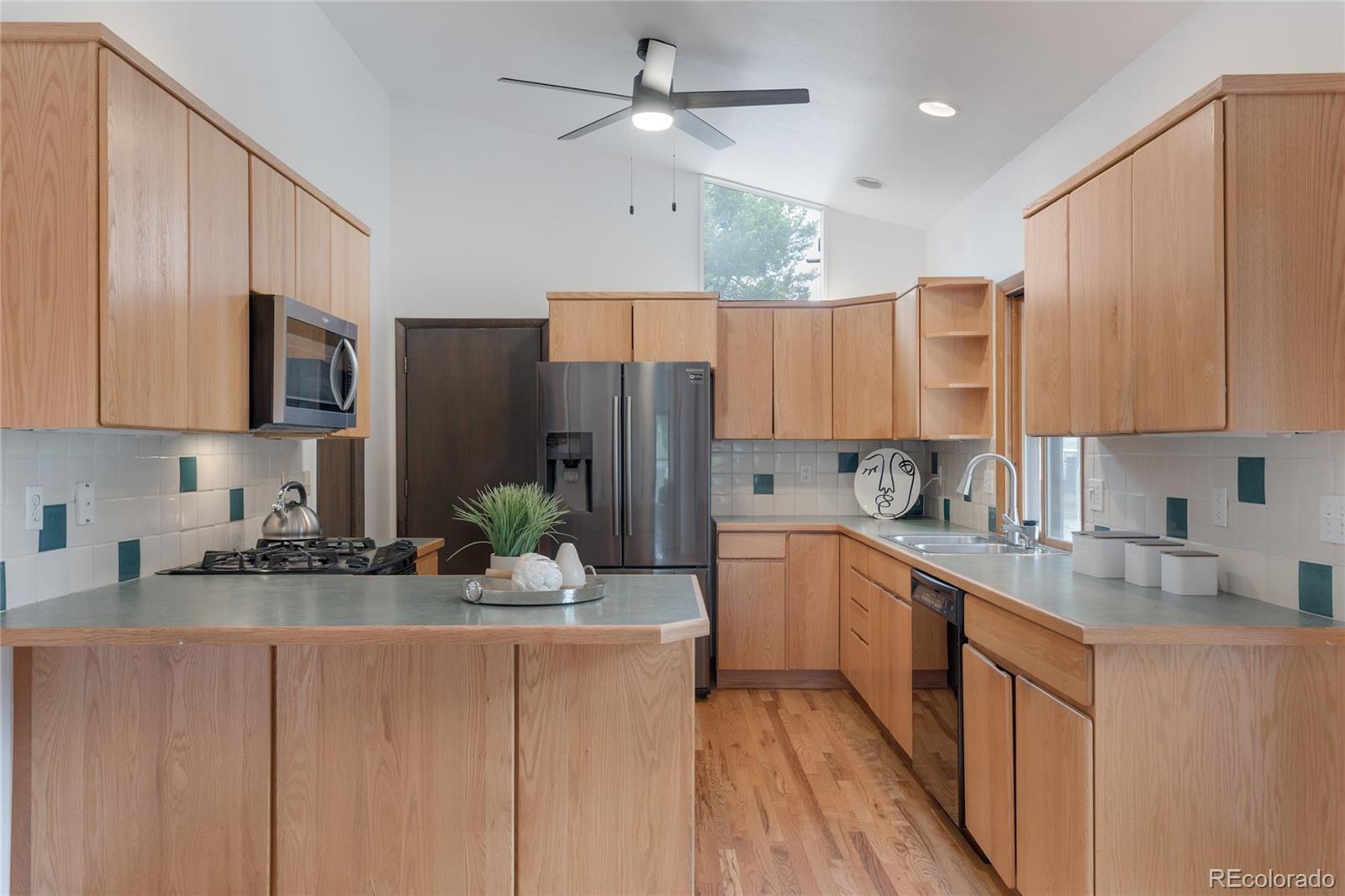 MLS Image #8 for 5520  colt drive,longmont, Colorado