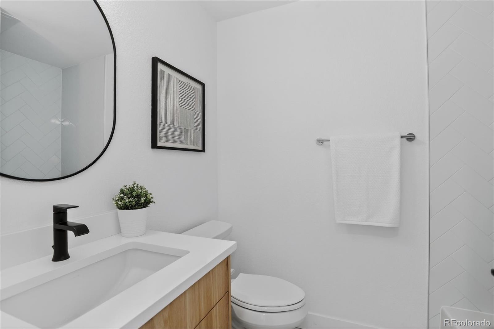 MLS Image #33 for 5128 w 26th avenue 312,denver, Colorado
