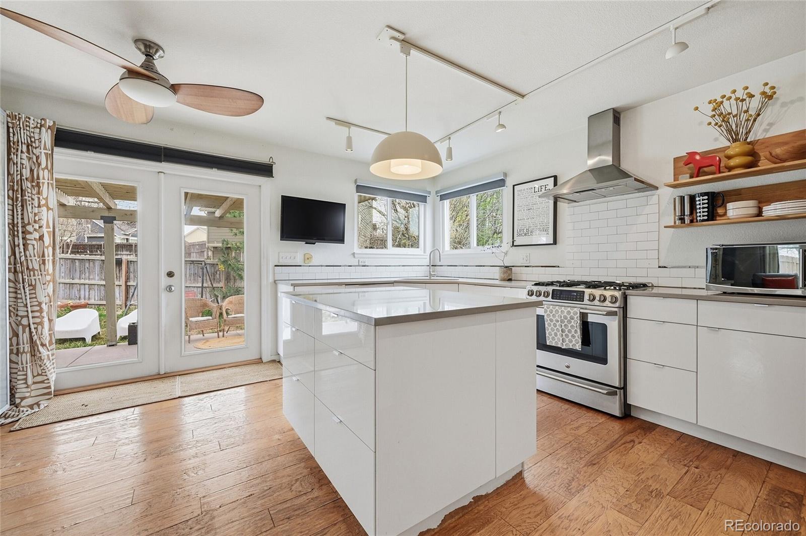 MLS Image #14 for 12534 s beaver creek way,parker, Colorado