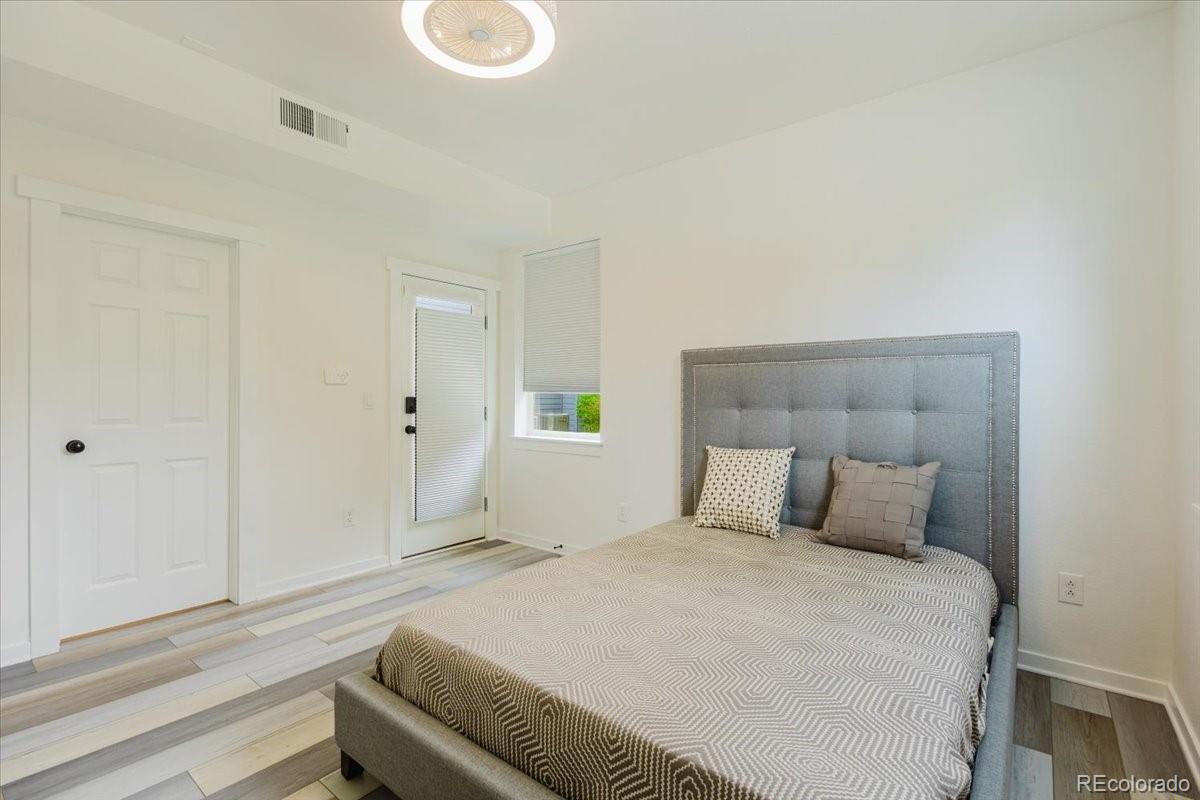 MLS Image #33 for 2609  emporia court,denver, Colorado