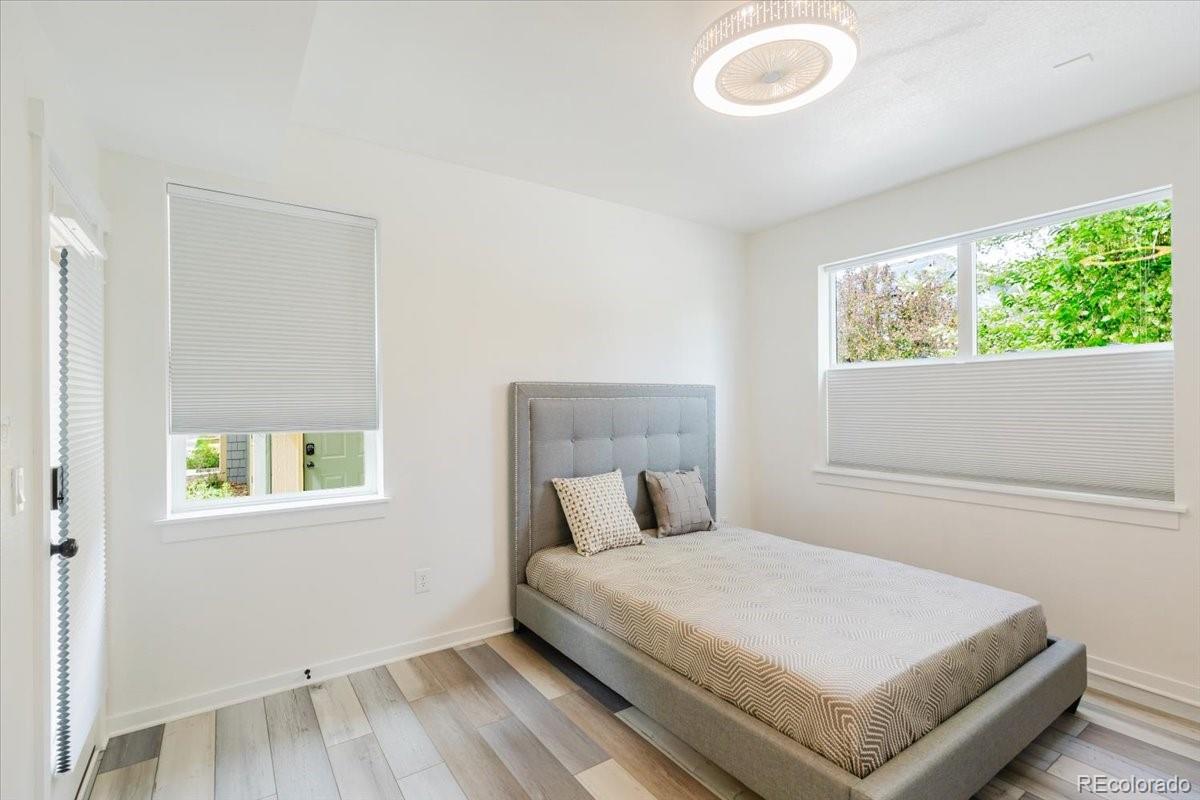 MLS Image #34 for 2609  emporia court,denver, Colorado