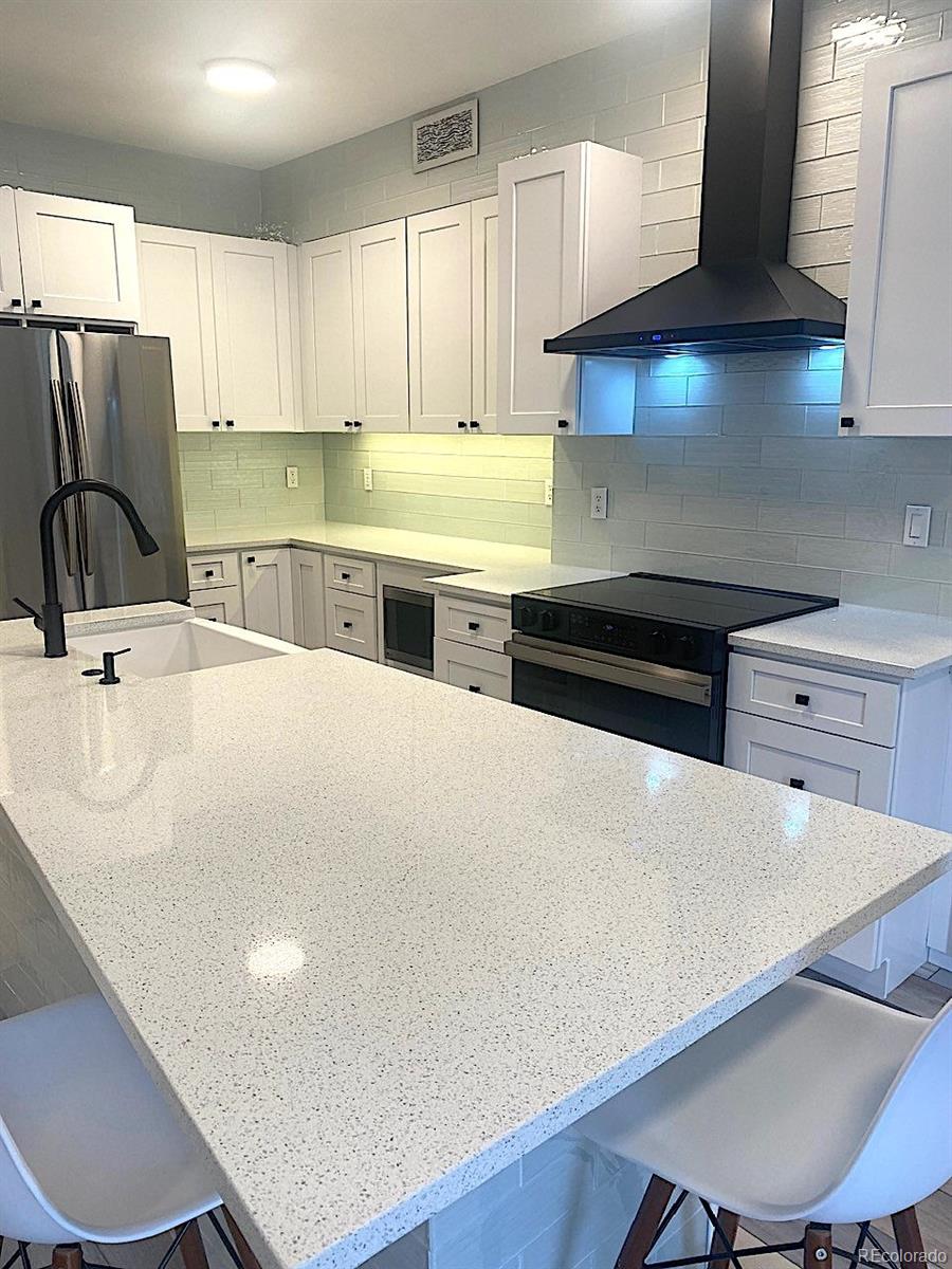 MLS Image #41 for 2609  emporia court,denver, Colorado