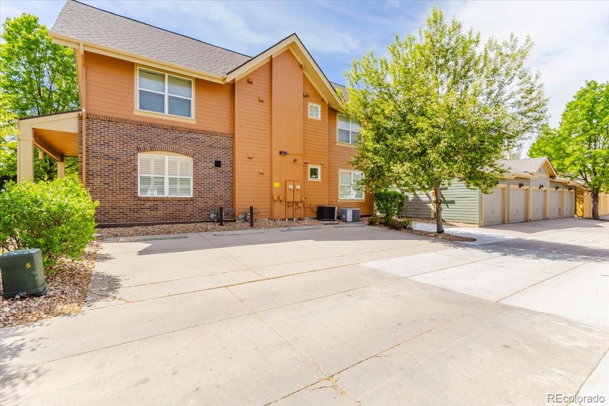 MLS Image #7 for 2609  emporia court,denver, Colorado