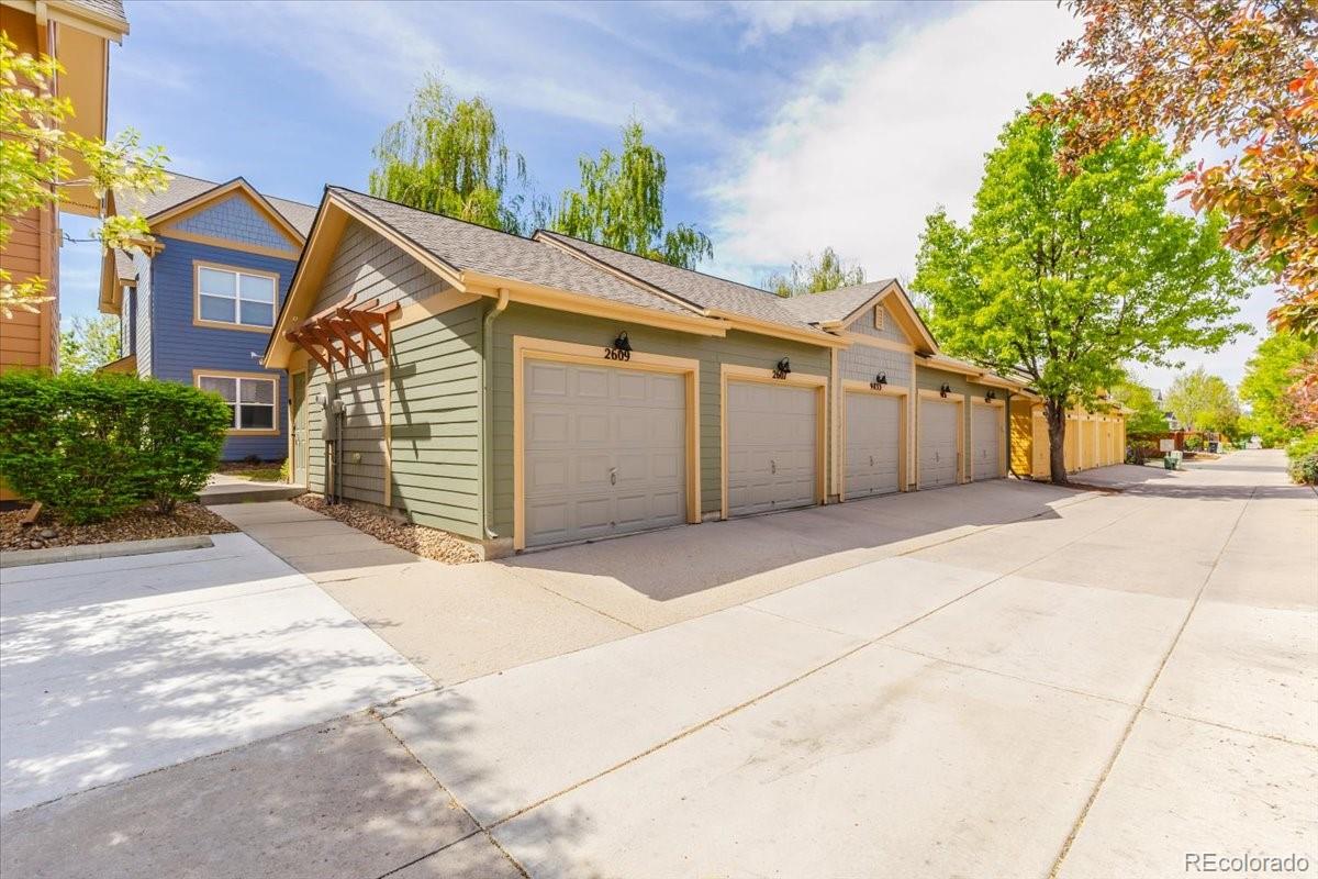 MLS Image #8 for 2609  emporia court,denver, Colorado