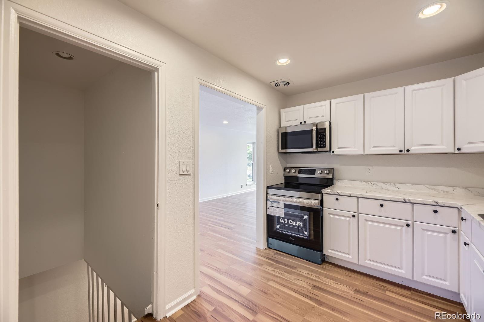 MLS Image #5 for 1325  lima street,aurora, Colorado
