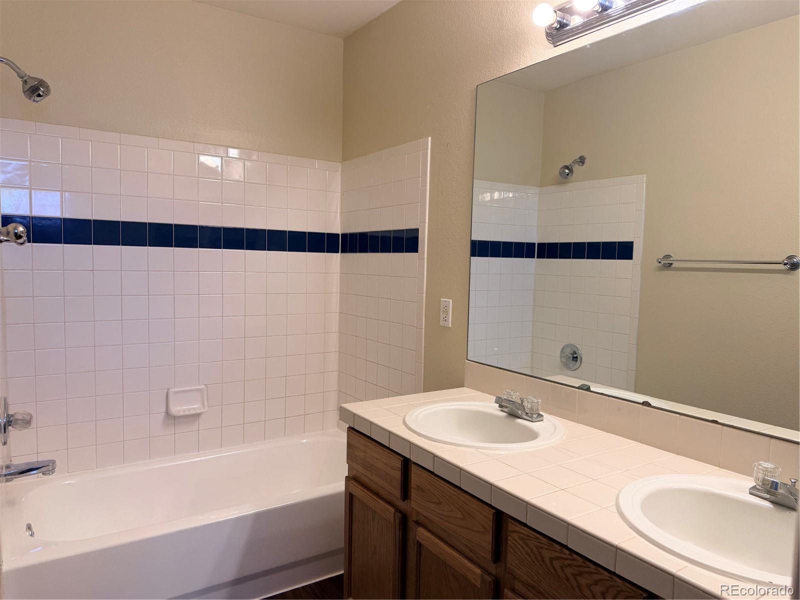 MLS Image #34 for 19106 e carmel circle,aurora, Colorado