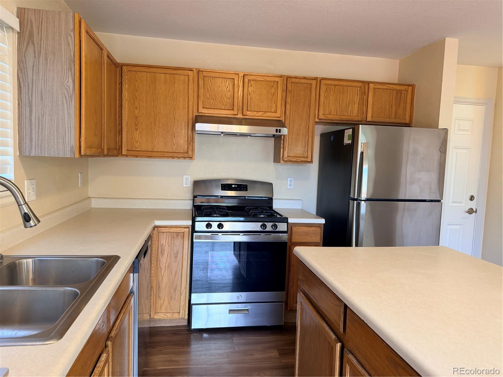 MLS Image #40 for 19106 e carmel circle,aurora, Colorado