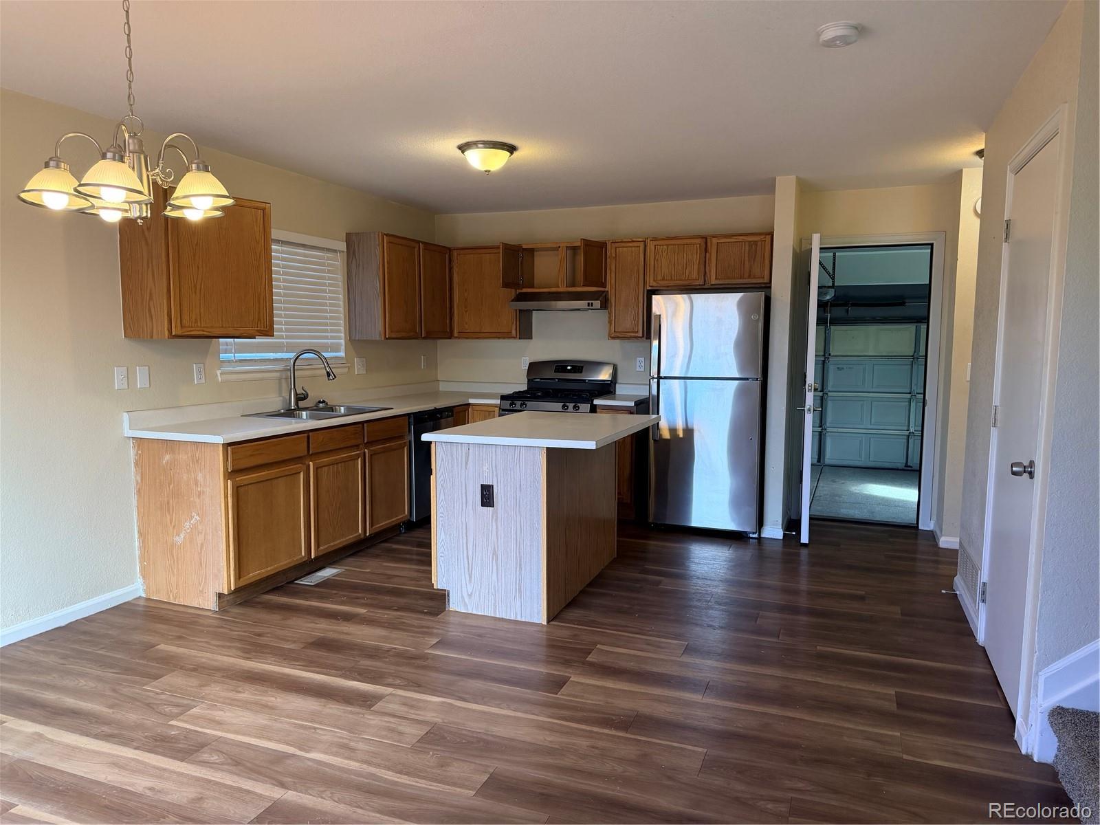 MLS Image #7 for 19106 e carmel circle,aurora, Colorado