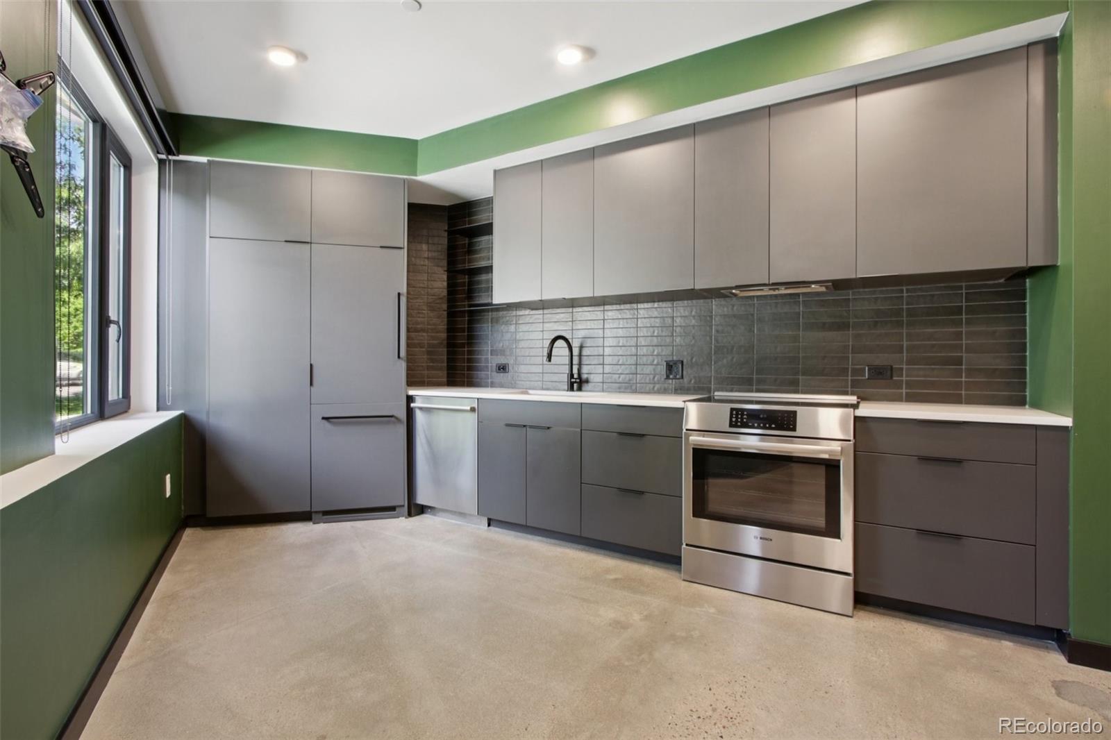 MLS Image #8 for 1601  park avenue,denver, Colorado