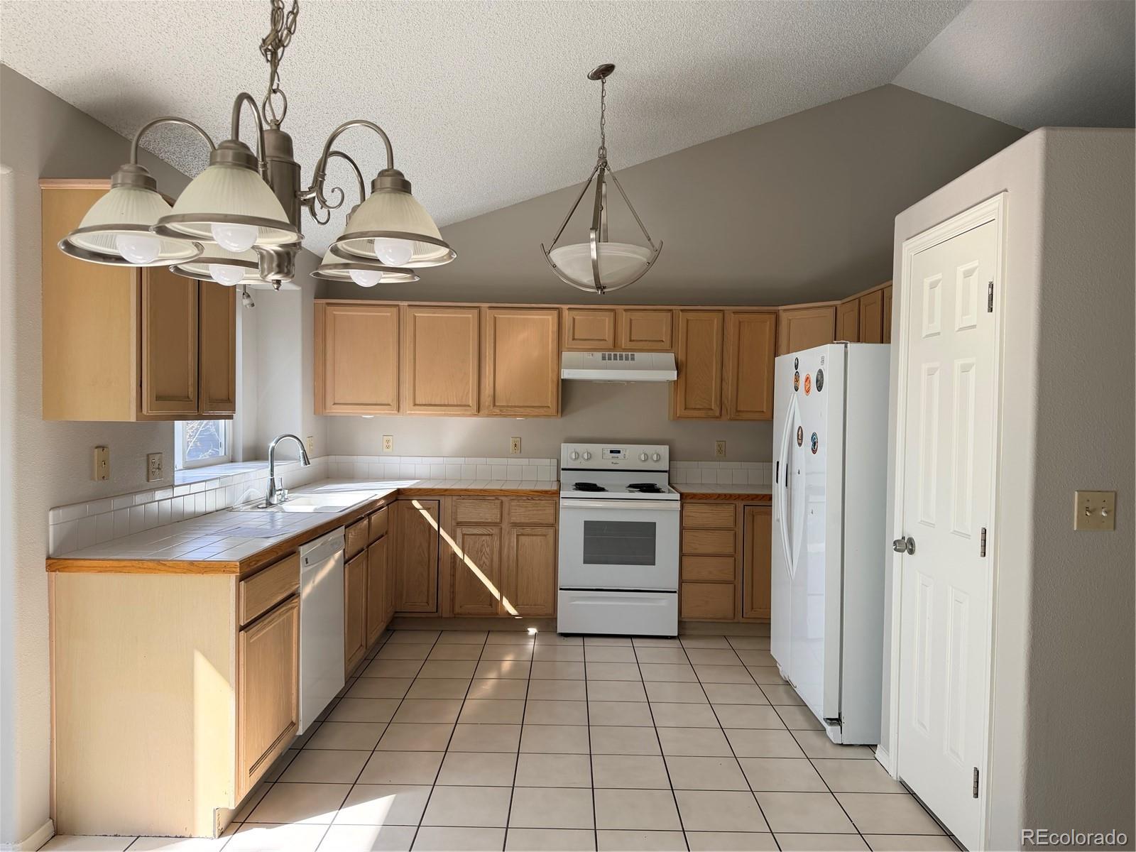 MLS Image #2 for 2465  brenton drive,colorado springs, Colorado