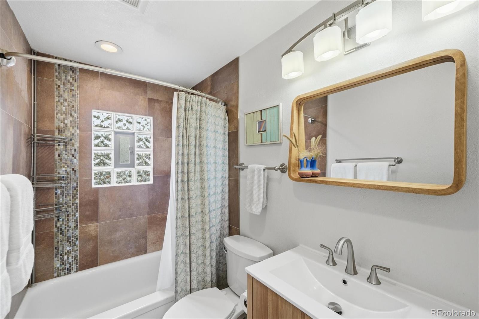 MLS Image #14 for 4836 w 31st avenue,denver, Colorado