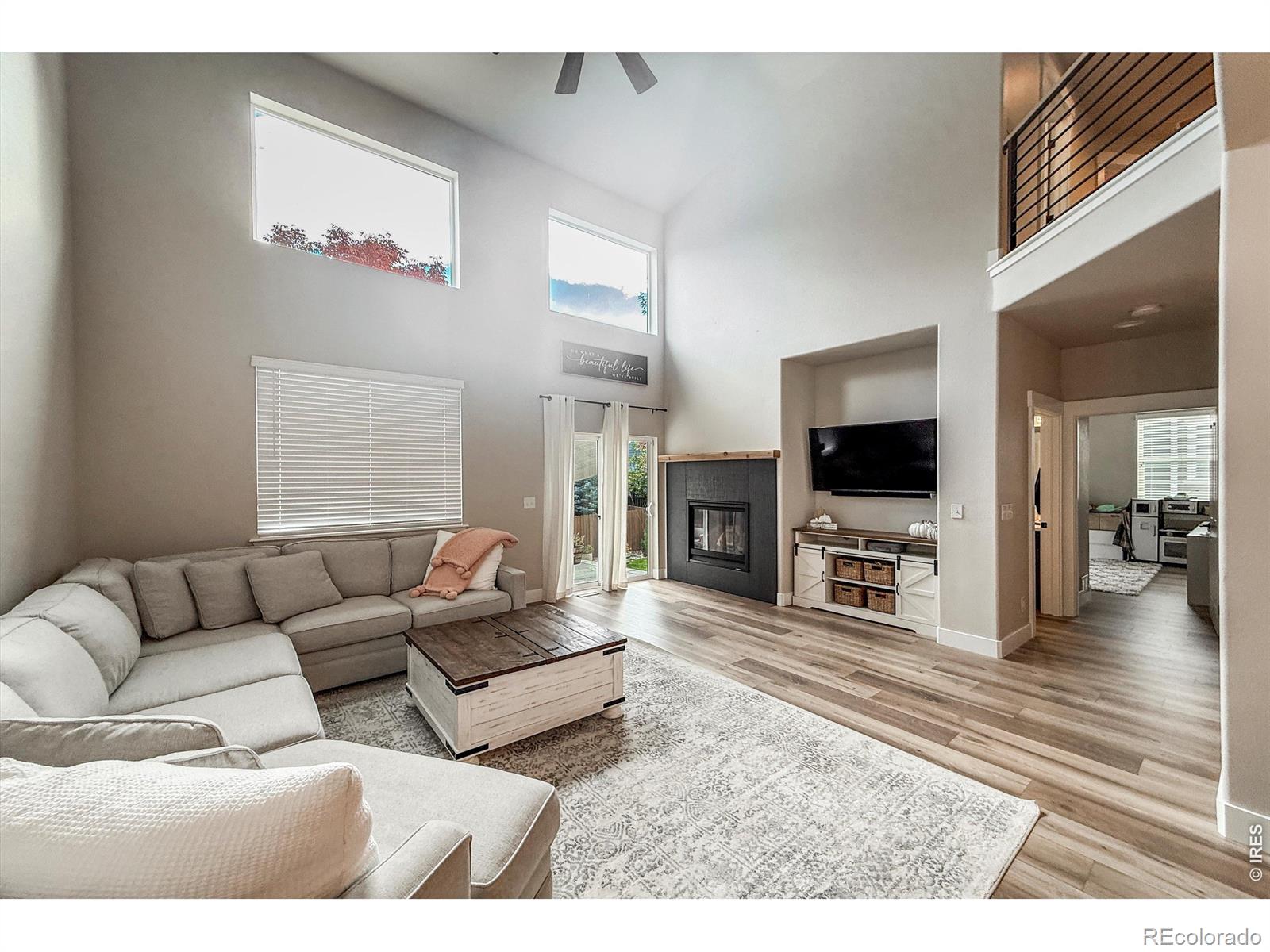 MLS Image #15 for 915  snowy plain road,fort collins, Colorado