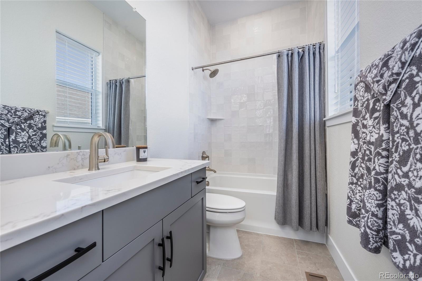 MLS Image #7 for 7169  canyon sky trail,castle pines, Colorado