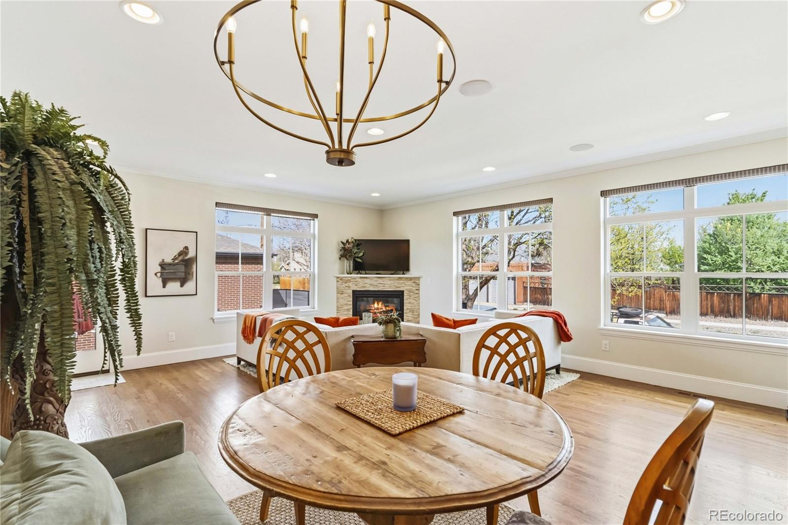 MLS Image #13 for 1901 s logan street,denver, Colorado