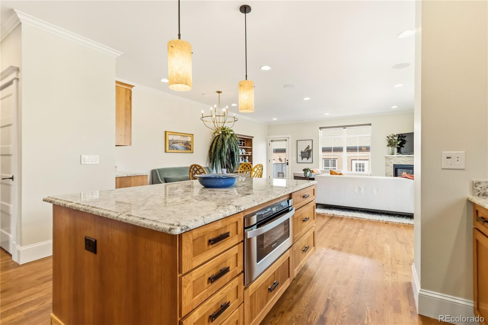 MLS Image #17 for 1901 s logan street,denver, Colorado