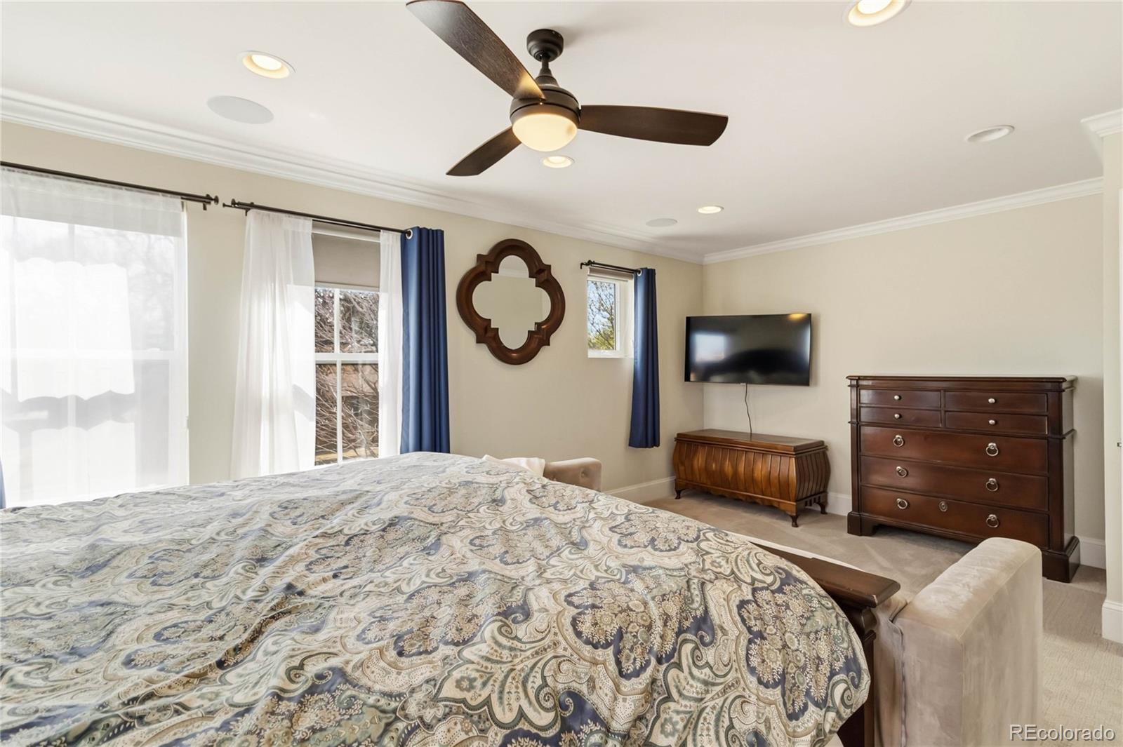 MLS Image #22 for 1901 s logan street,denver, Colorado