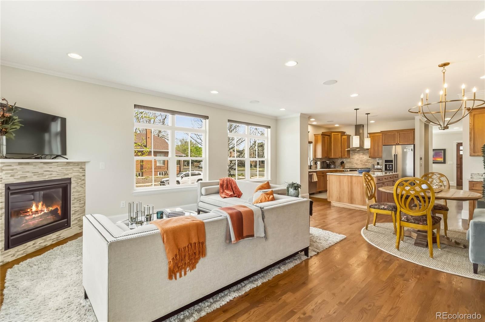 MLS Image #9 for 1901 s logan street,denver, Colorado