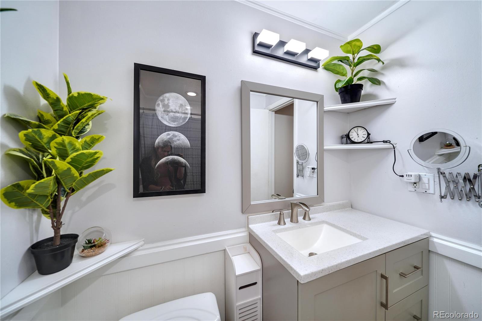 MLS Image #14 for 6616 s lincoln street,centennial, Colorado