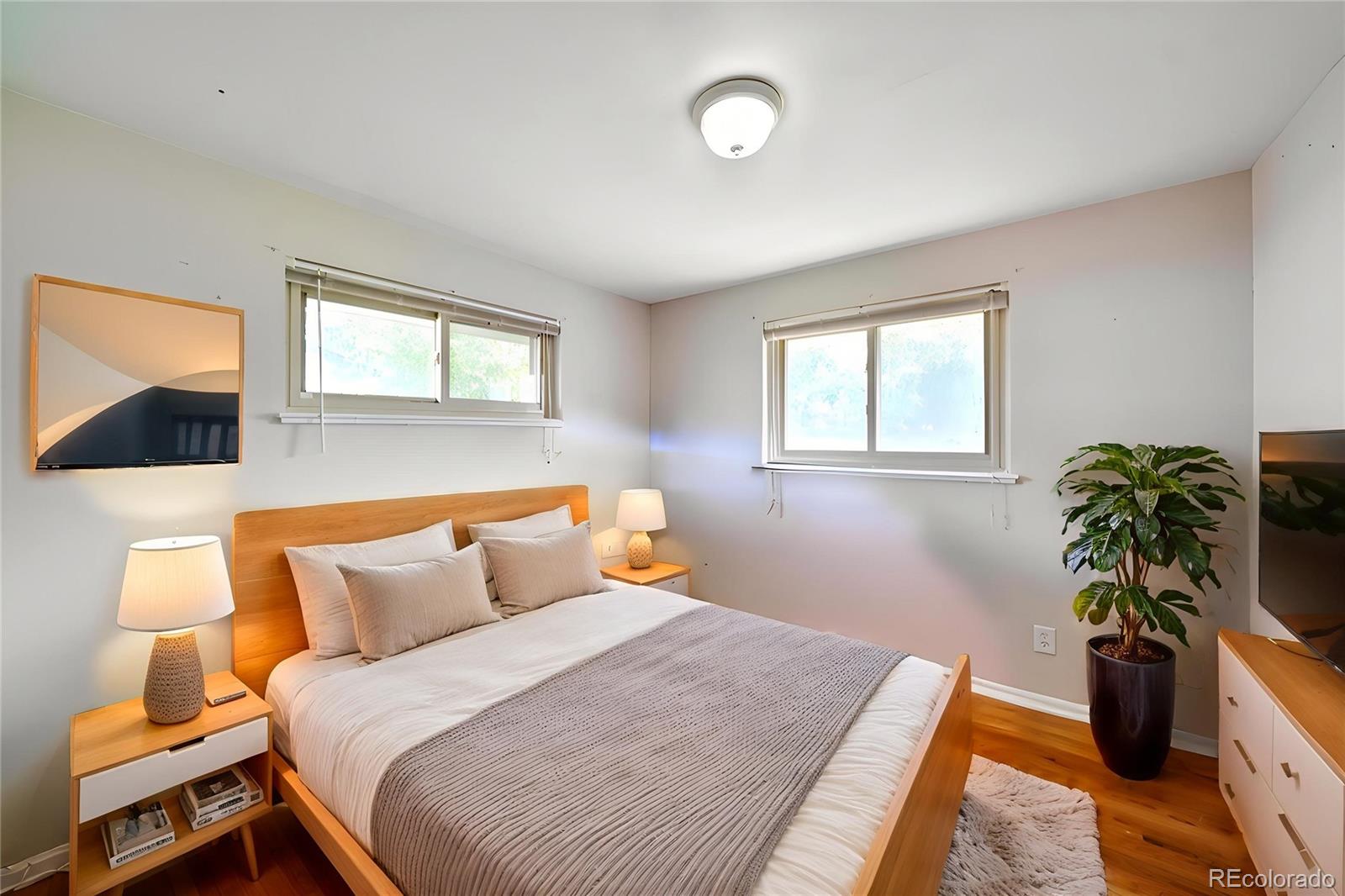 MLS Image #15 for 6616 s lincoln street,centennial, Colorado