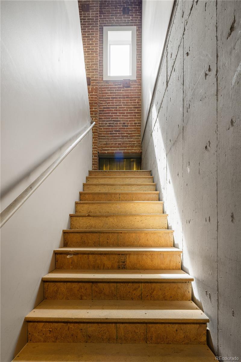 MLS Image #3 for 800 w 8th avenue 204,denver, Colorado