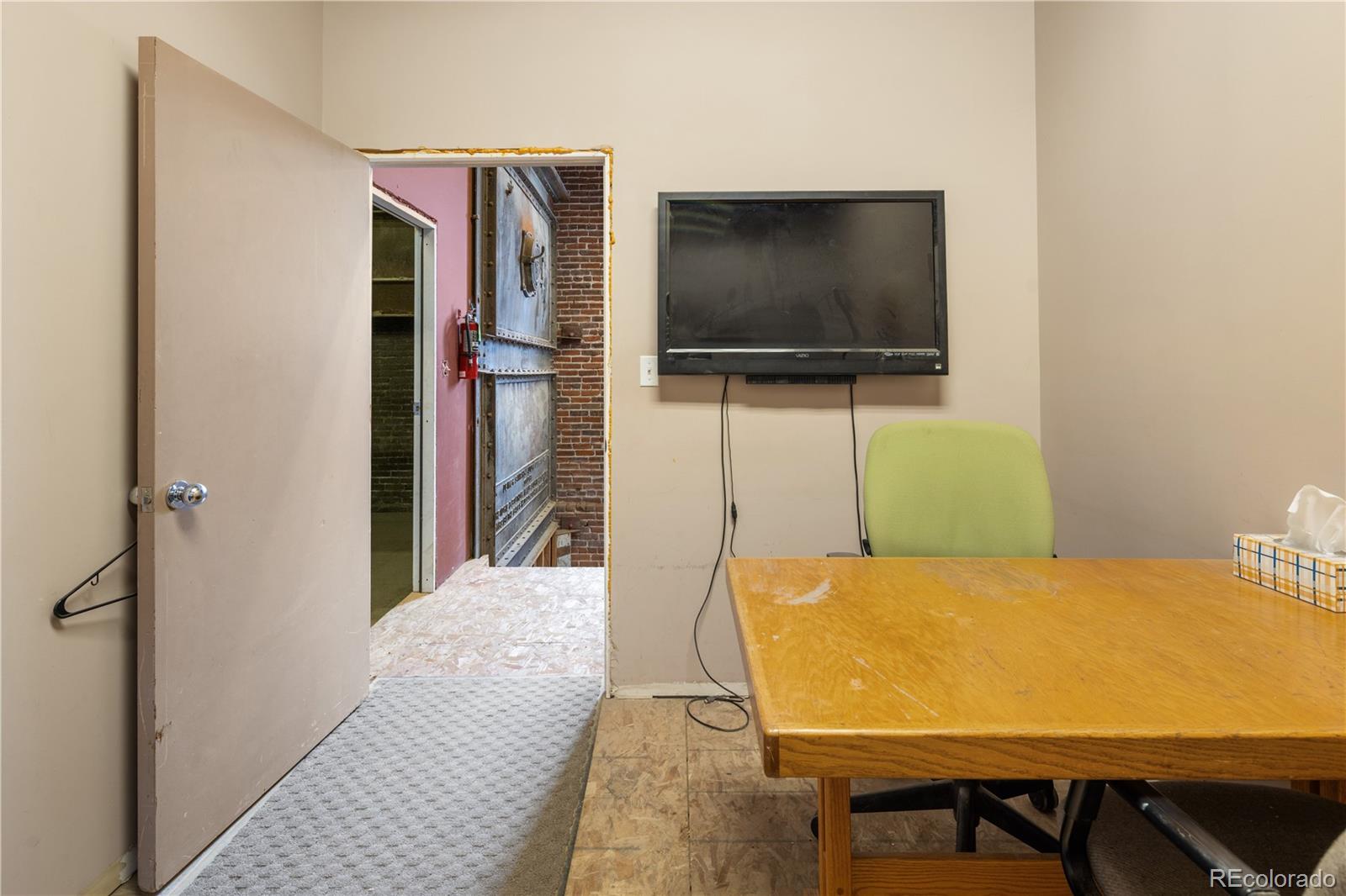 MLS Image #9 for 800 w 8th avenue 204,denver, Colorado