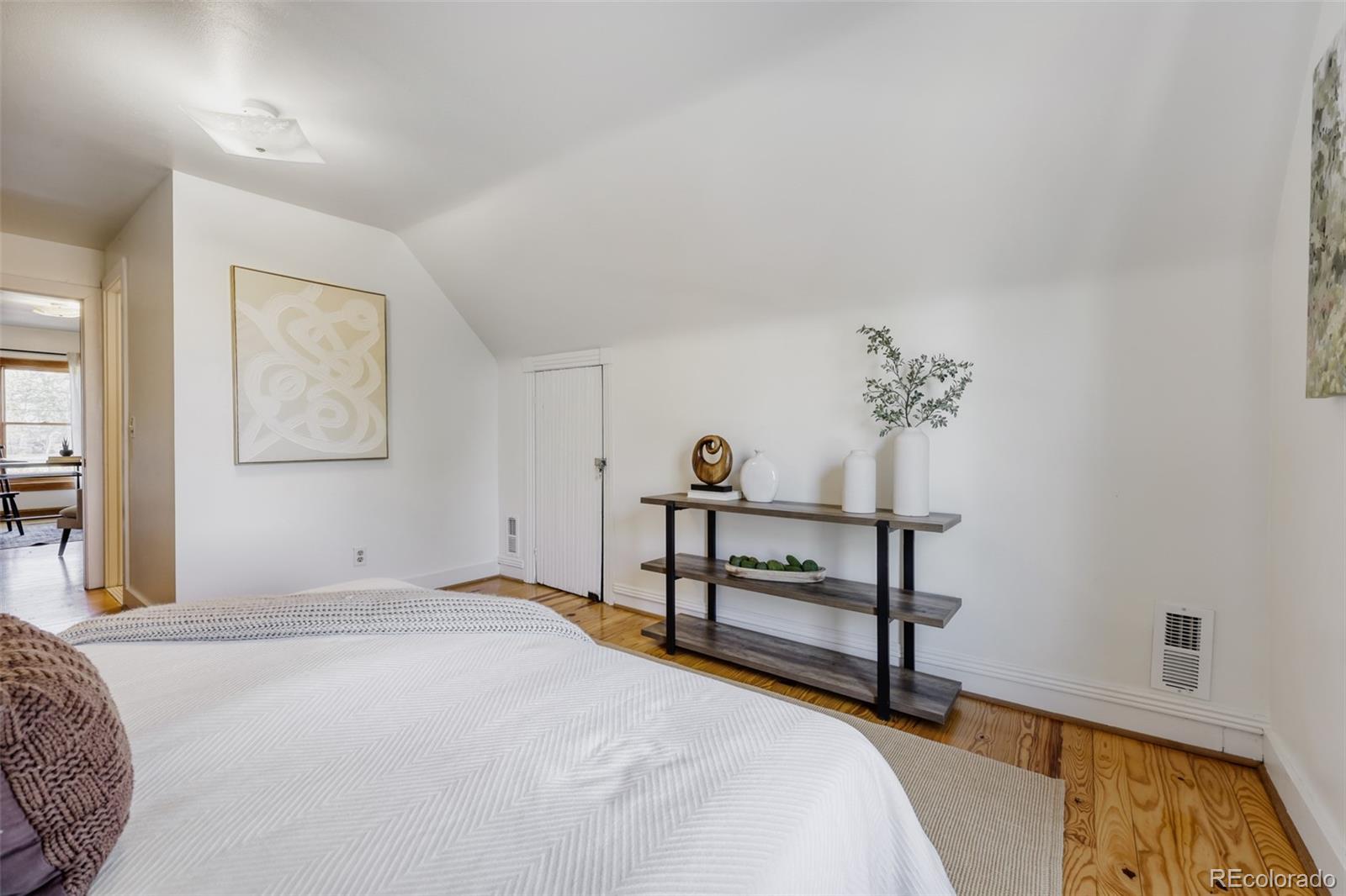 MLS Image #14 for 4922 w 34th avenue,denver, Colorado