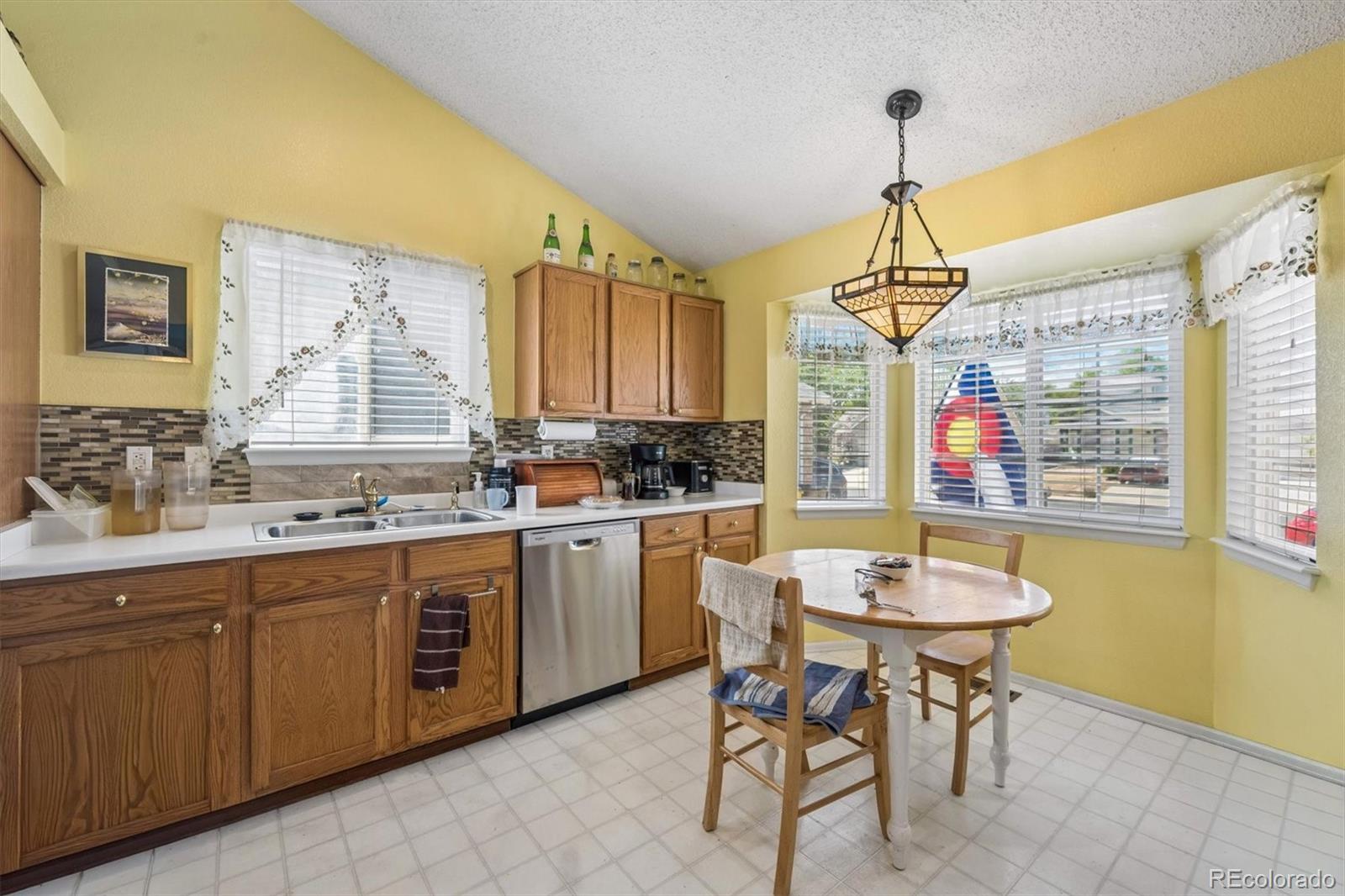 MLS Image #5 for 13566  raritan street,denver, Colorado
