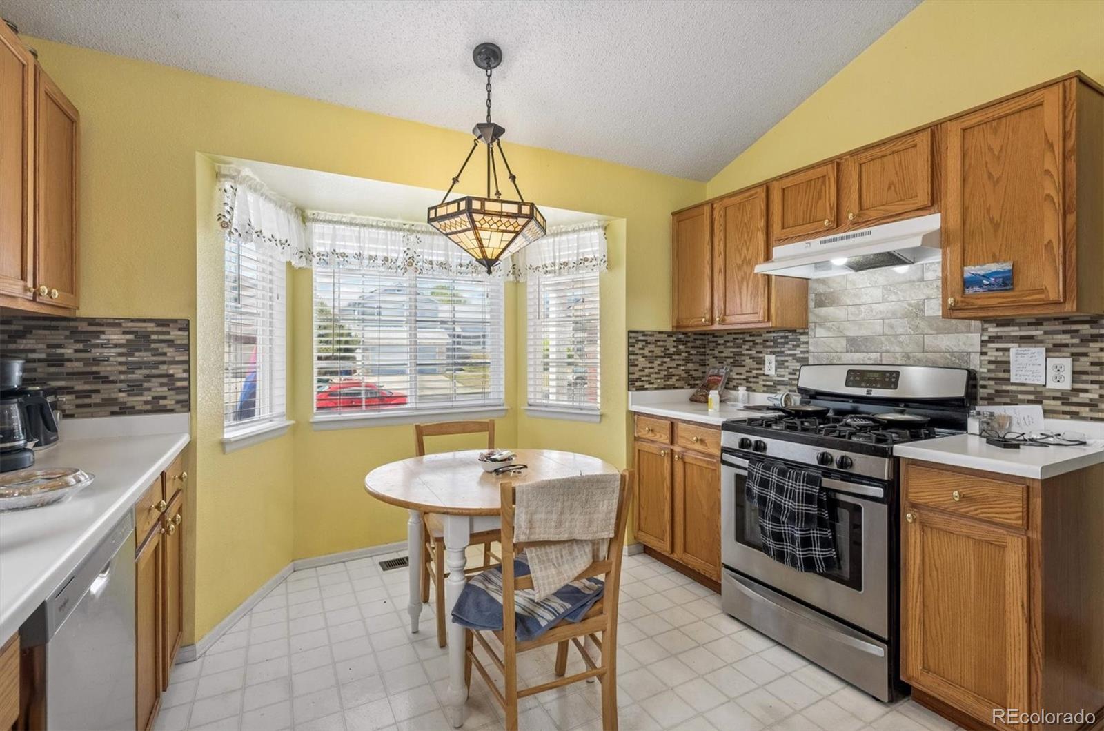 MLS Image #6 for 13566  raritan street,denver, Colorado