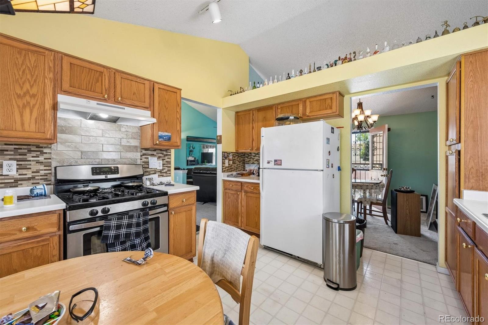 MLS Image #7 for 13566  raritan street,denver, Colorado