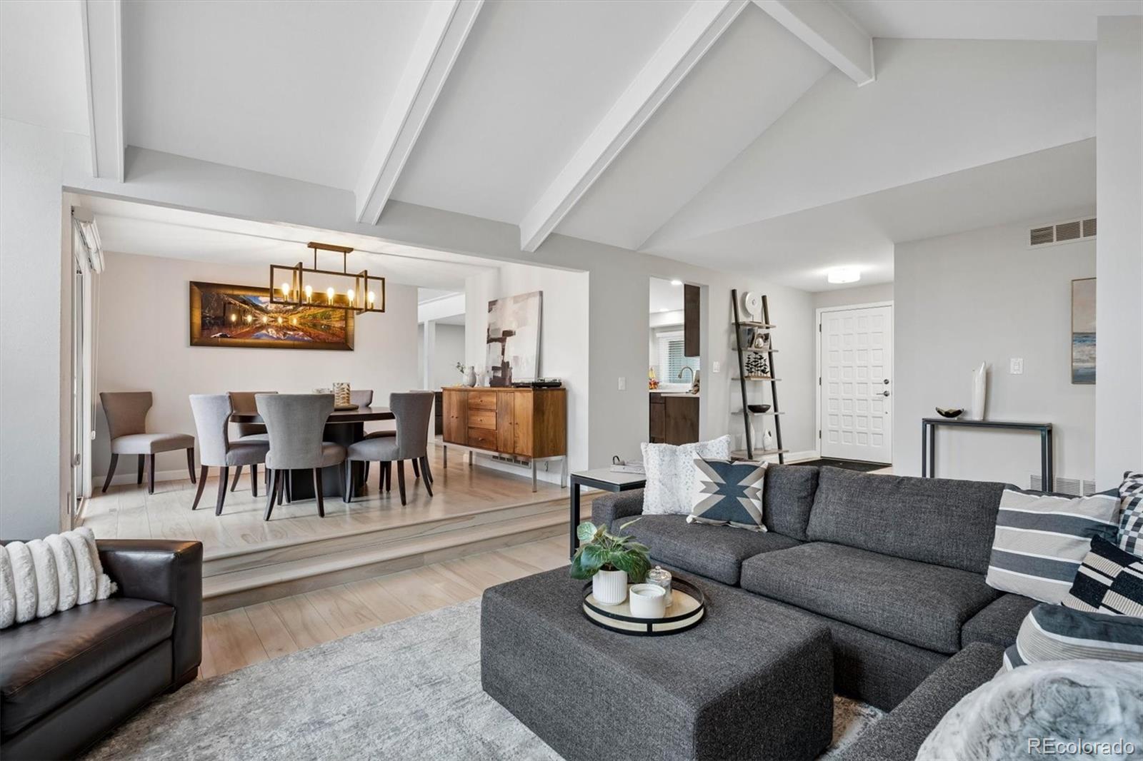 MLS Image #5 for 7857 s forest street,centennial, Colorado