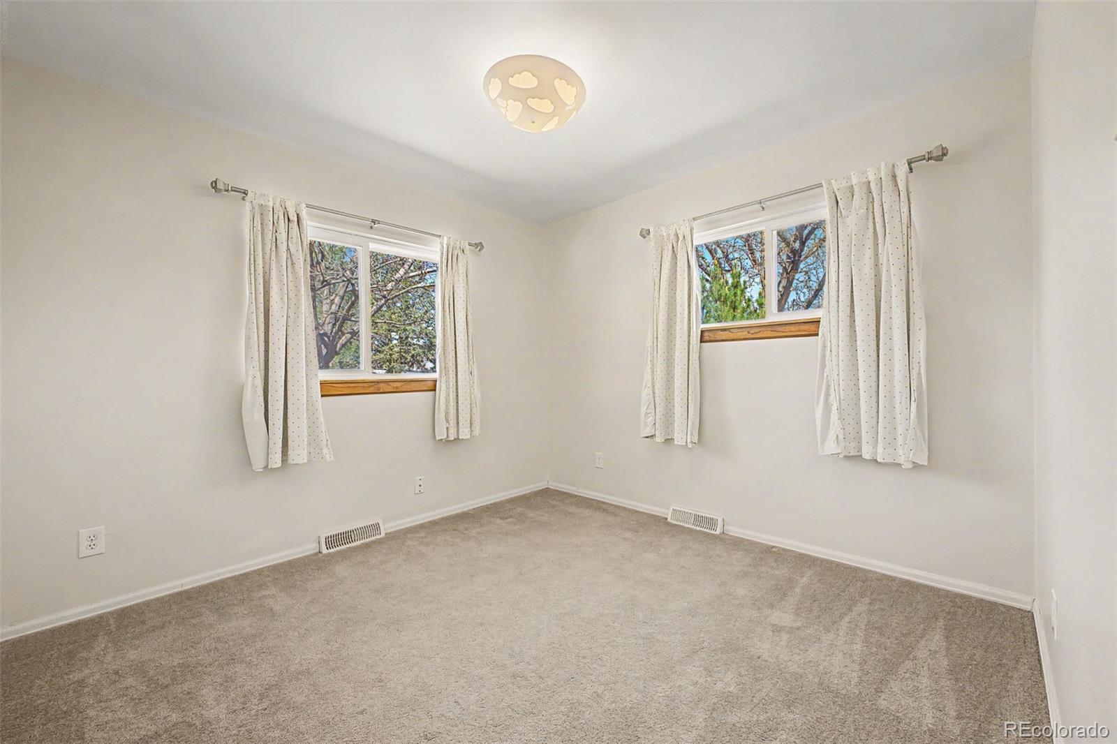 MLS Image #17 for 8084 e hampden circle,denver, Colorado