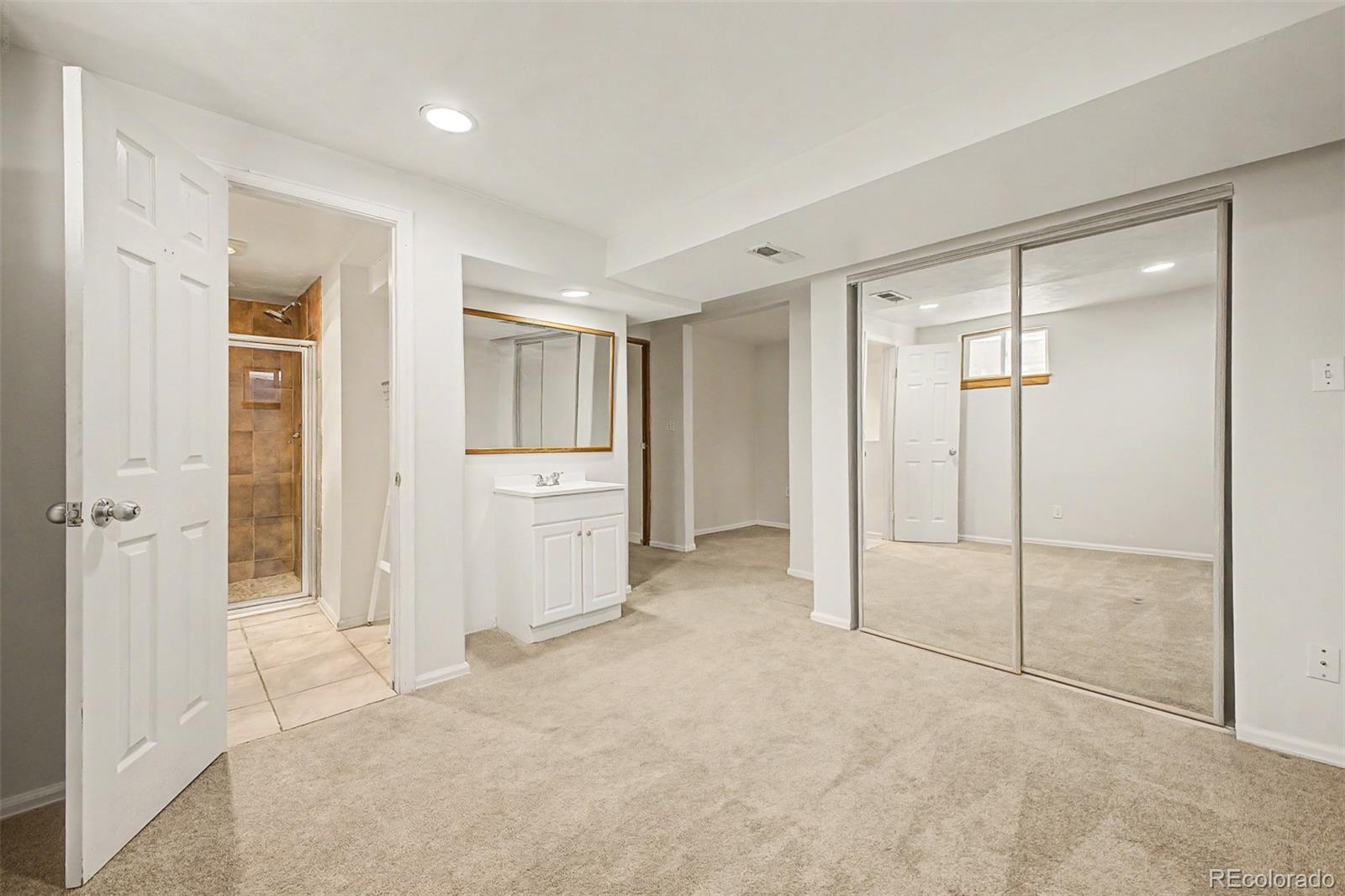 MLS Image #26 for 8084 e hampden circle,denver, Colorado