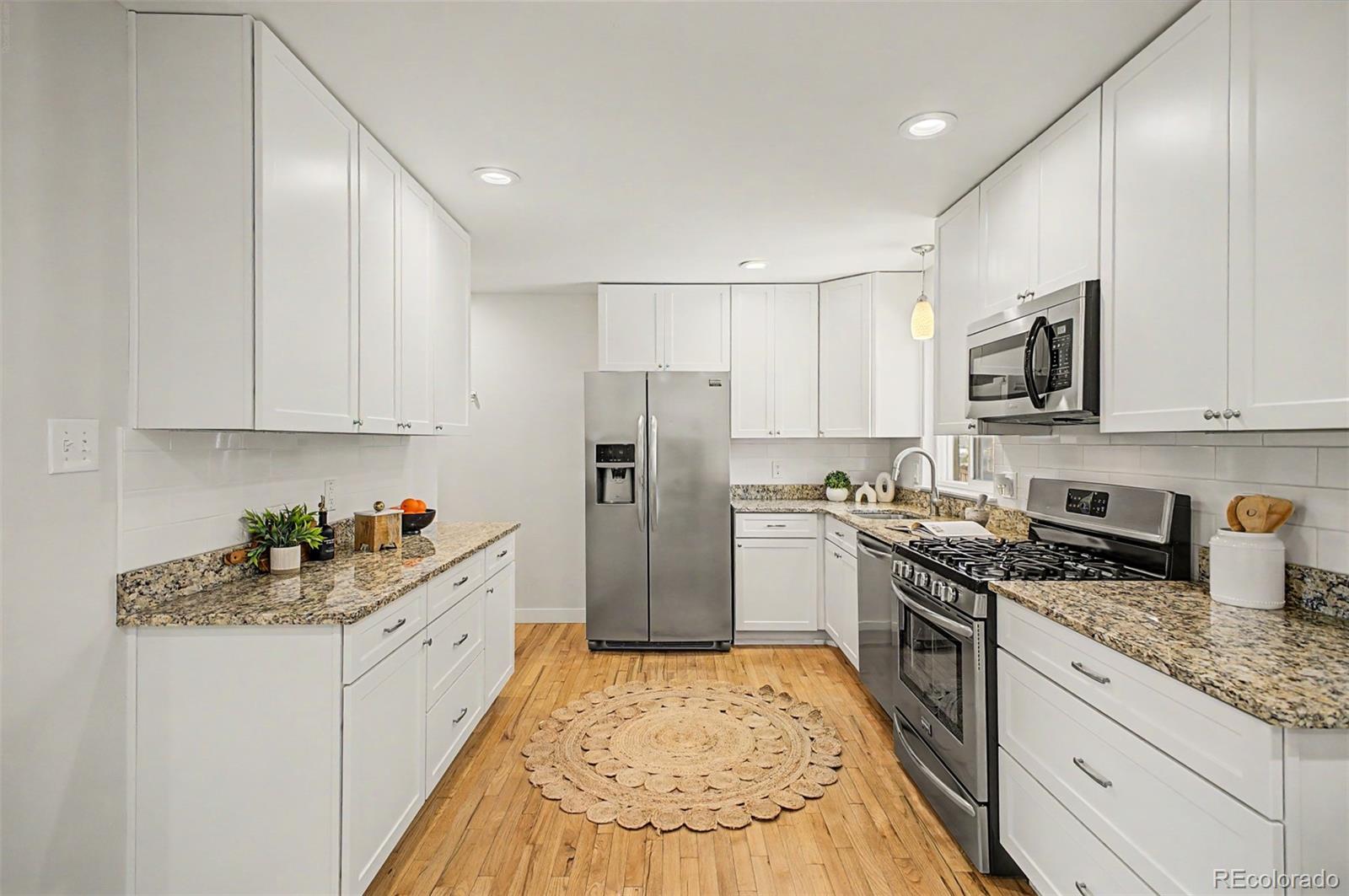 MLS Image #5 for 8084 e hampden circle,denver, Colorado