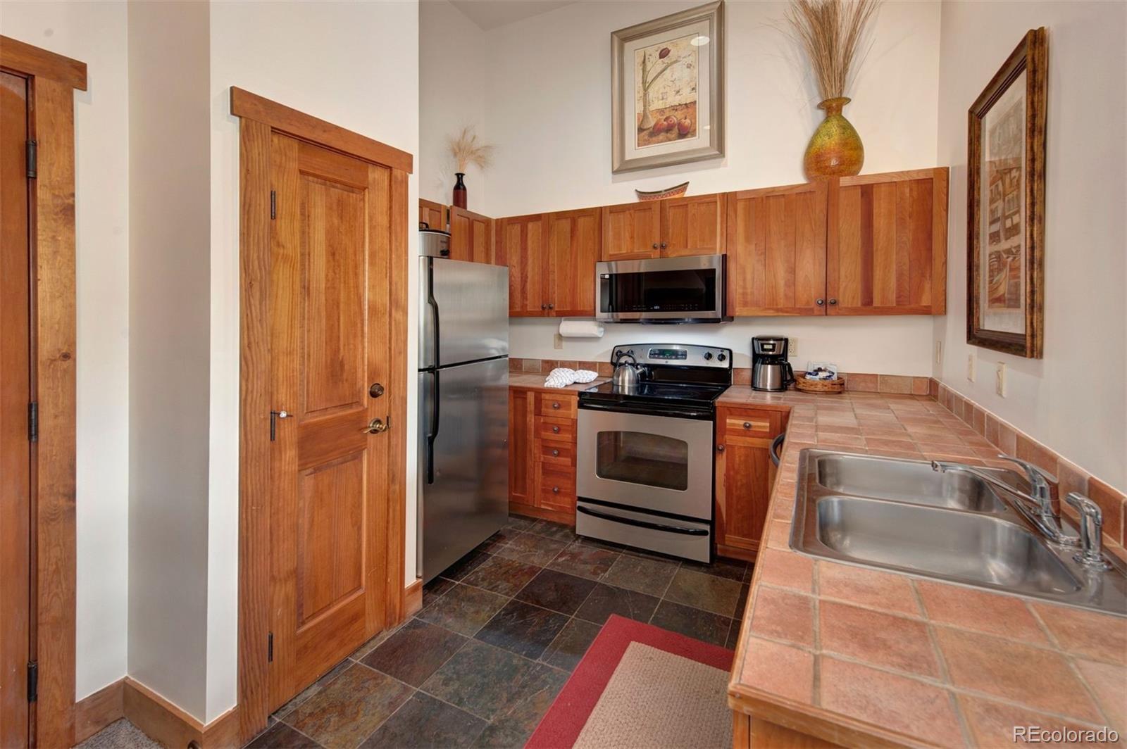 MLS Image #2 for 20  hunki dori court,dillon, Colorado