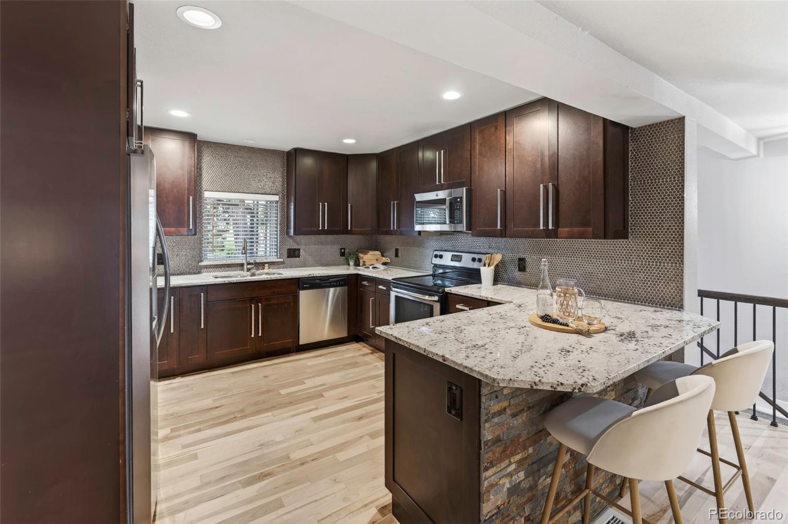 MLS Image #8 for 2085  fenton street,edgewater, Colorado