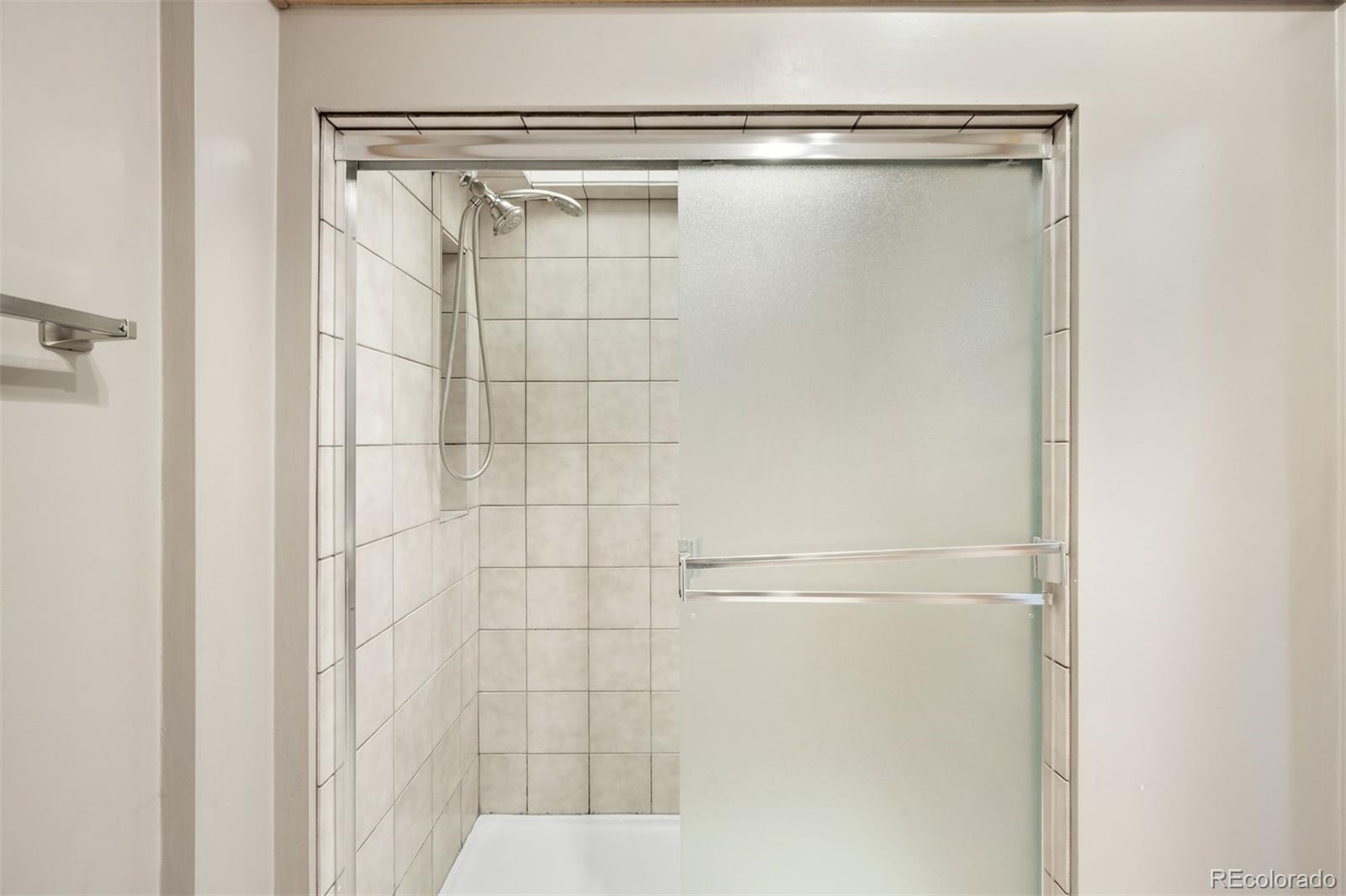 MLS Image #14 for 4523 w ponds circle,littleton, Colorado
