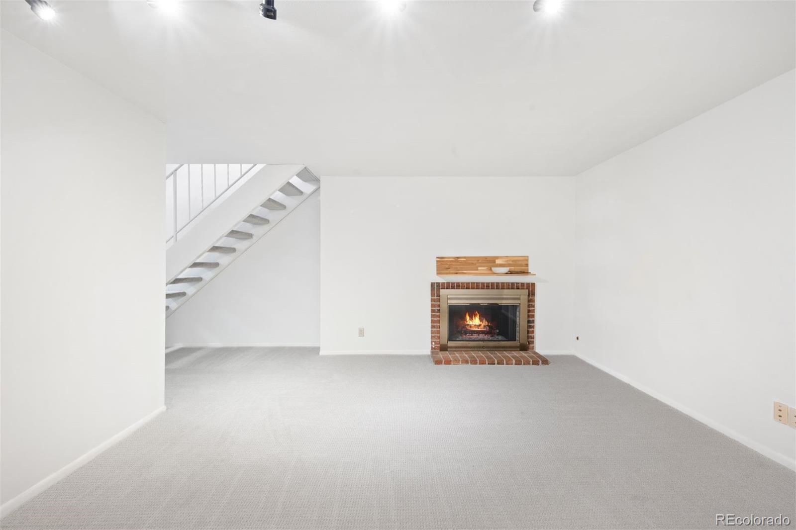 MLS Image #16 for 4523 w ponds circle,littleton, Colorado