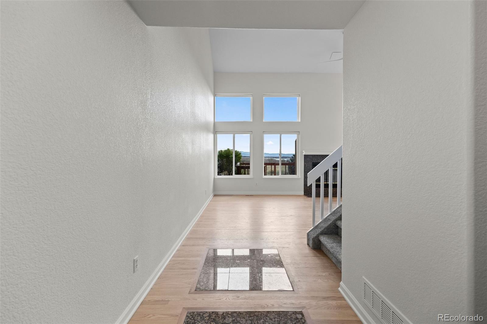 MLS Image #4 for 4603 s abilene circle,aurora, Colorado