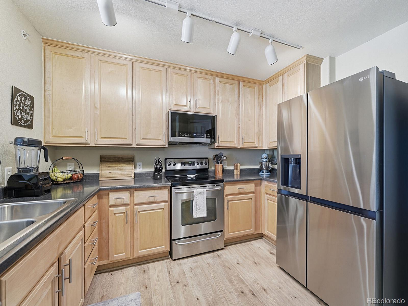 MLS Image #14 for 431  black feather loop 810,castle rock, Colorado
