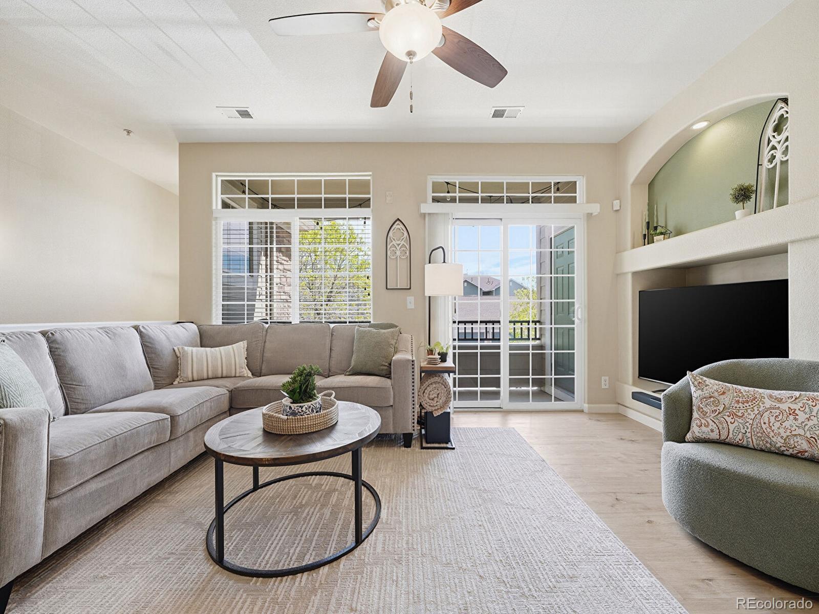 MLS Image #5 for 431  black feather loop 810,castle rock, Colorado