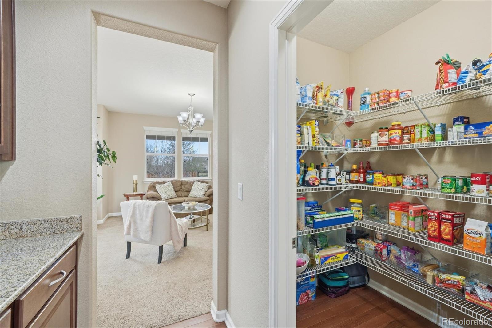 MLS Image #14 for 25690 e hoover place,aurora, Colorado