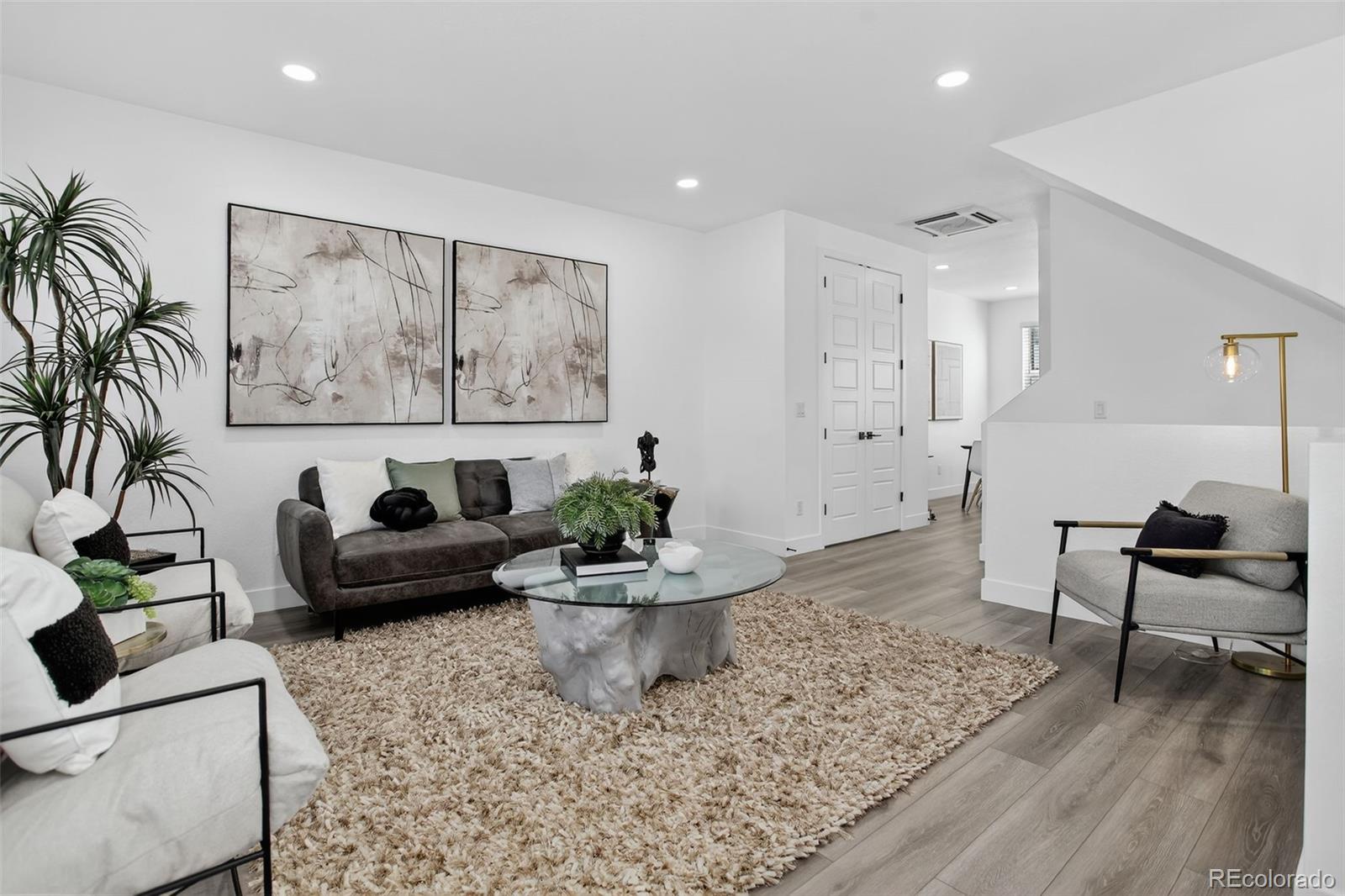MLS Image #11 for 5128 w 26th avenue 104,denver, Colorado