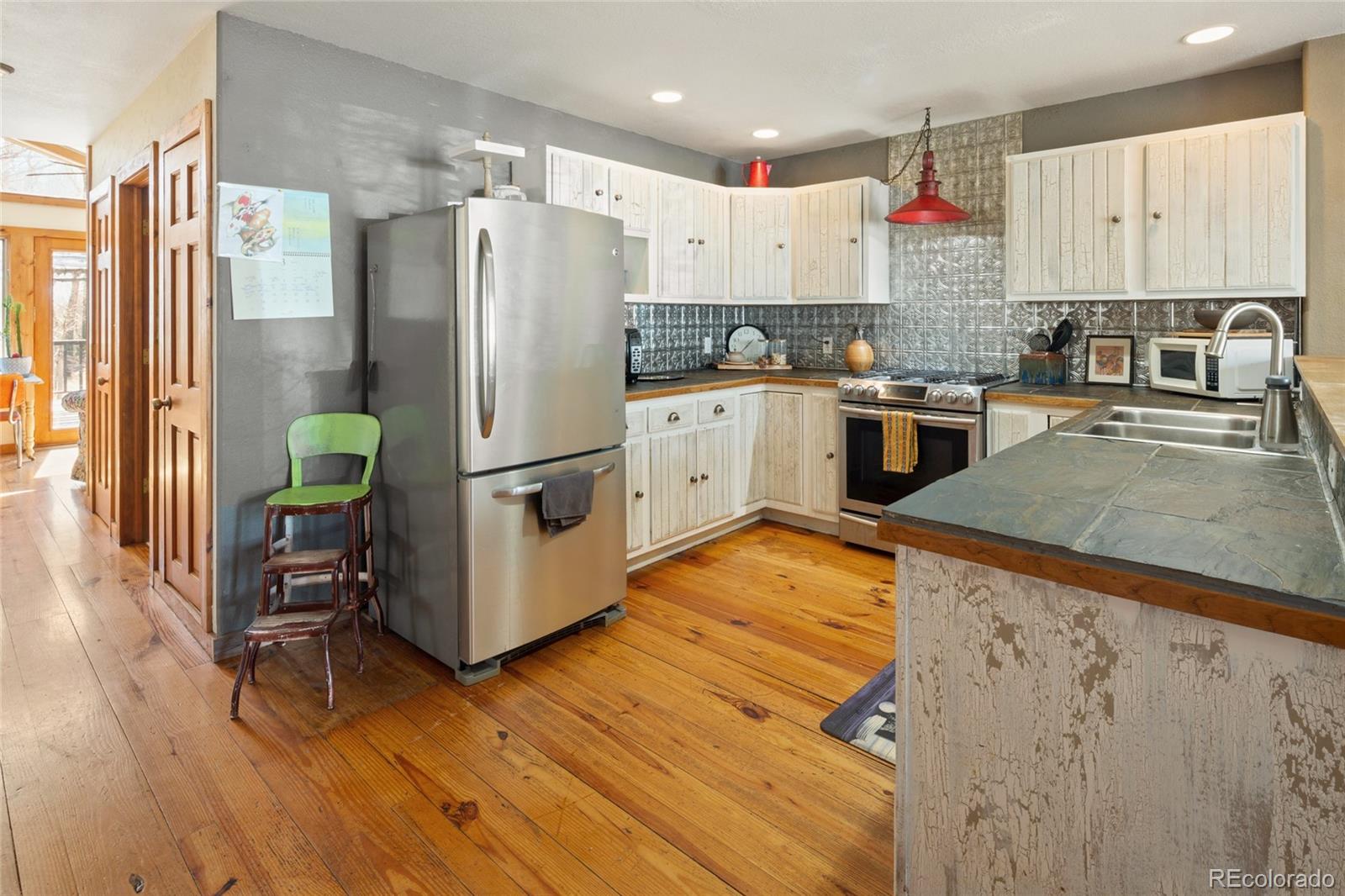 MLS Image #11 for 400 w galena ,crestone, Colorado