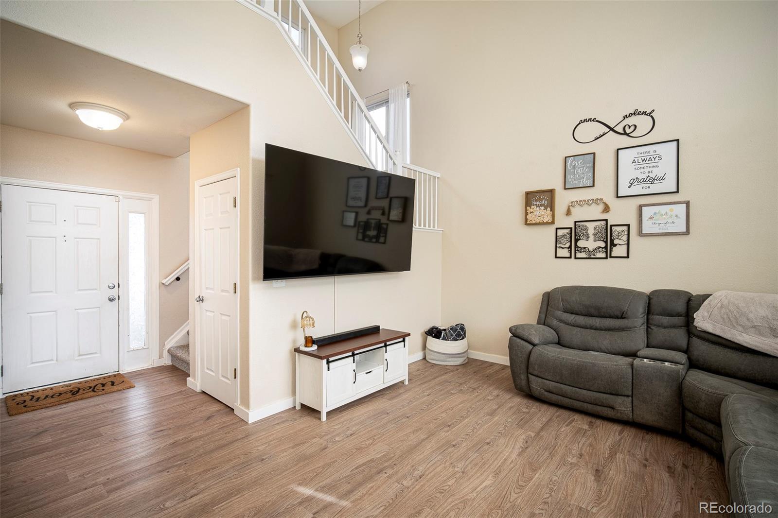 MLS Image #4 for 5380  suffolk circle,castle rock, Colorado