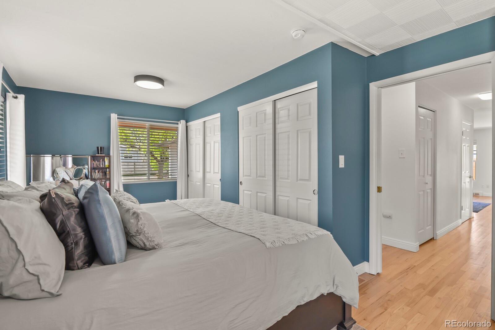 MLS Image #15 for 691 s holly street,denver, Colorado