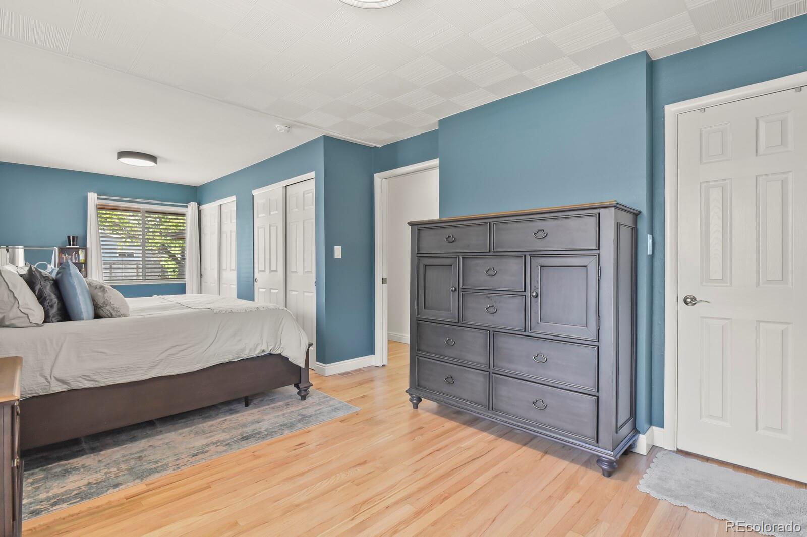 MLS Image #16 for 691 s holly street,denver, Colorado