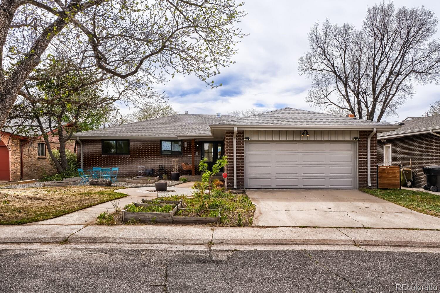 MLS Image #0 for 505 s magnolia lane,denver, Colorado