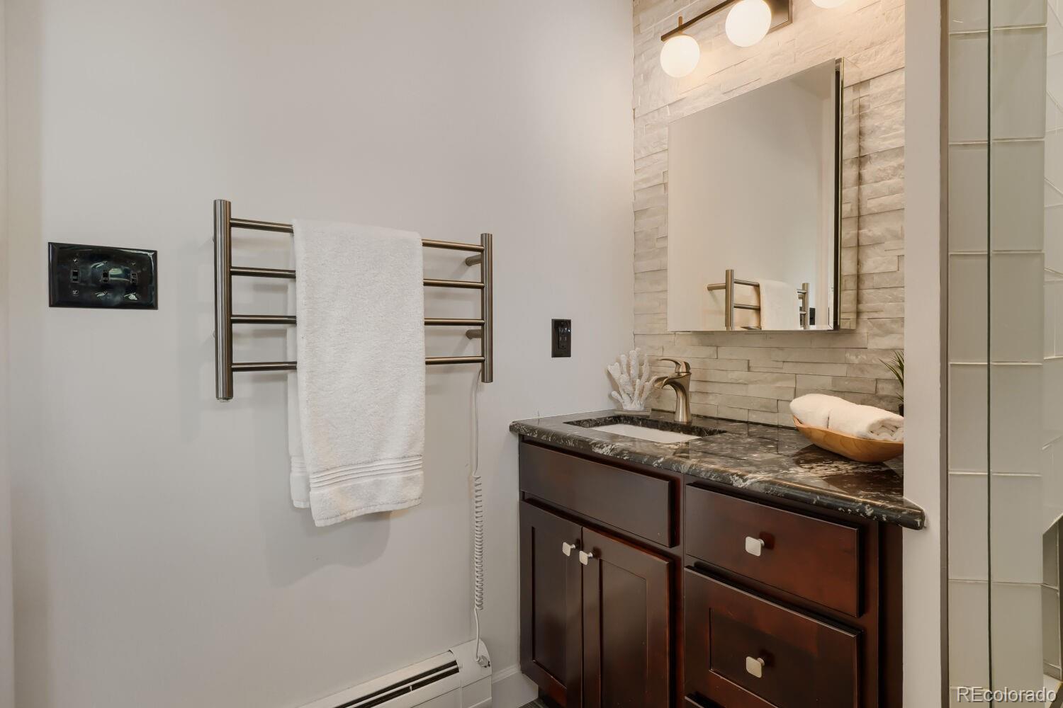 MLS Image #16 for 505 s magnolia lane,denver, Colorado