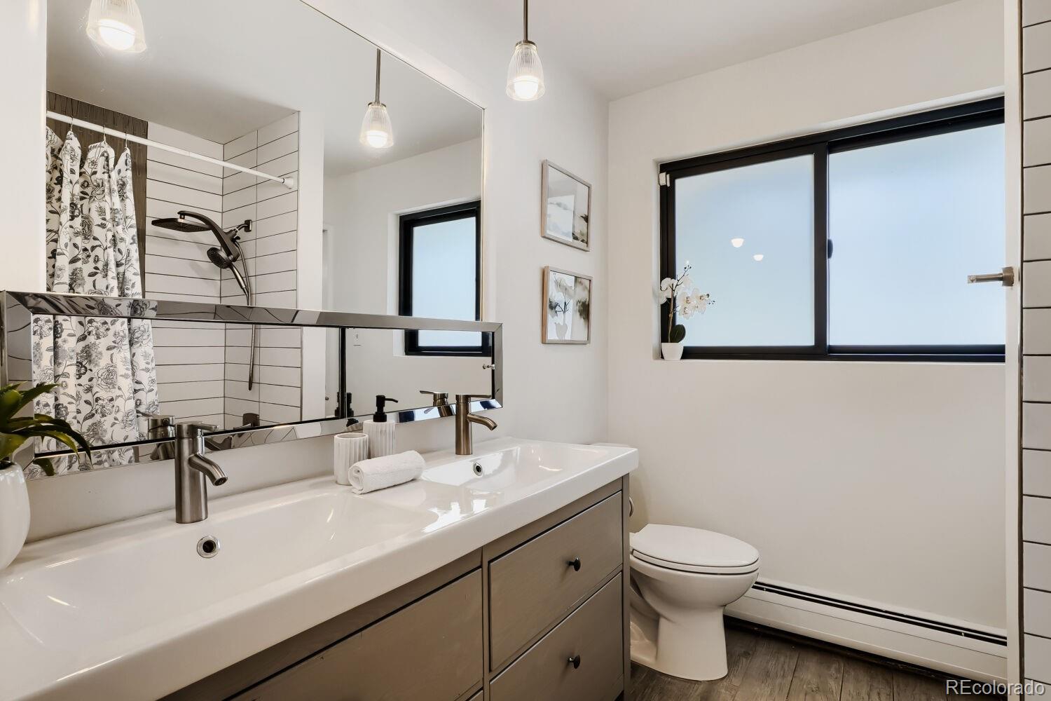 MLS Image #19 for 505 s magnolia lane,denver, Colorado
